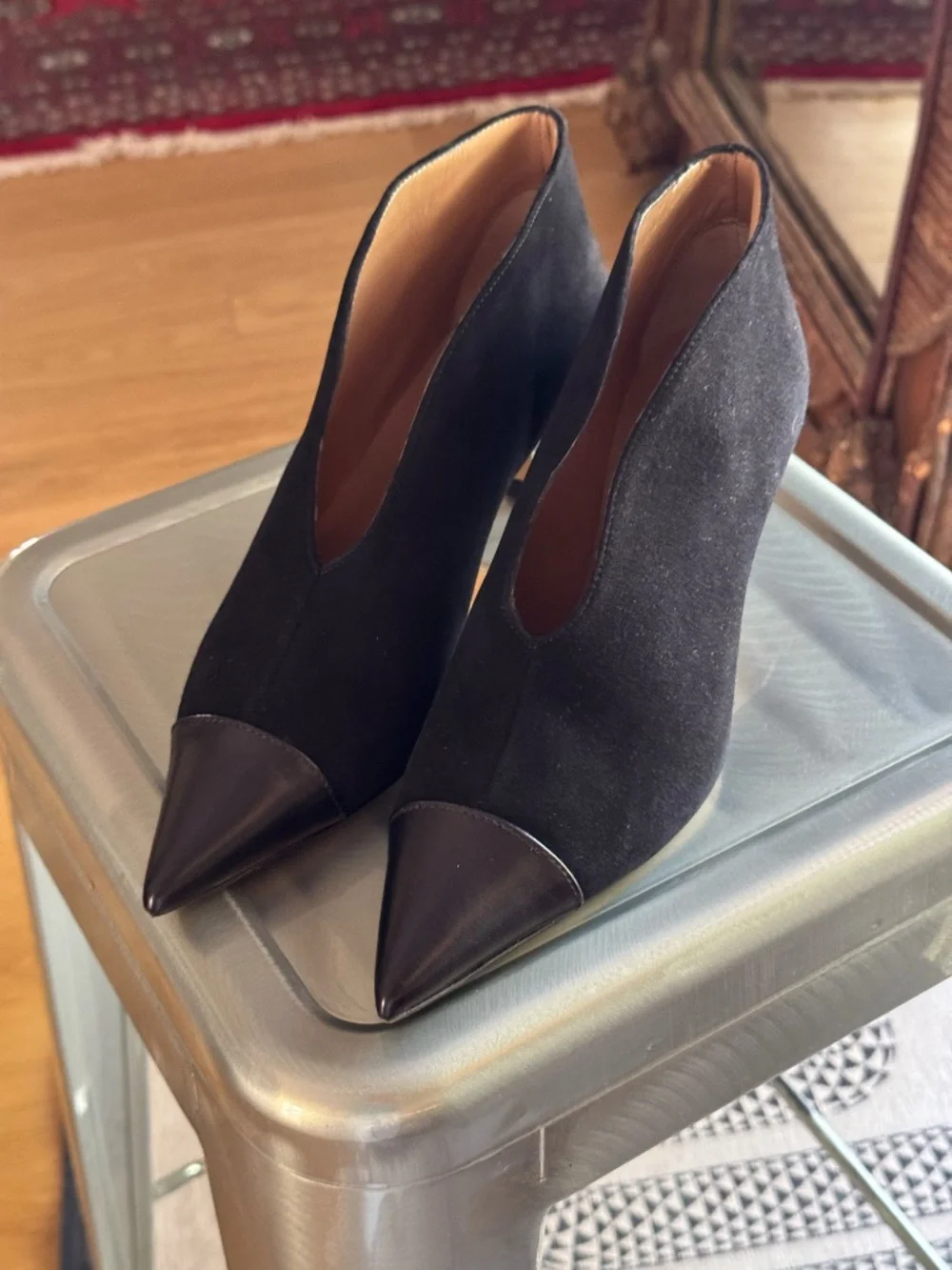 Black suede booties with leather tips - Size 39